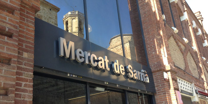el mercat de Sarrià, un mercado emblemático de la zona alta de Barcelona