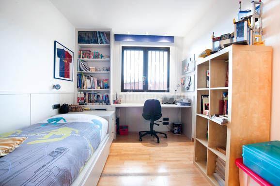 Inmofinders áticos de lujo en Barcelona en venta como este ático con habitación exterior